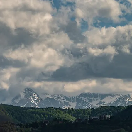 Koa - Moon Penthouse Apartment Brasov